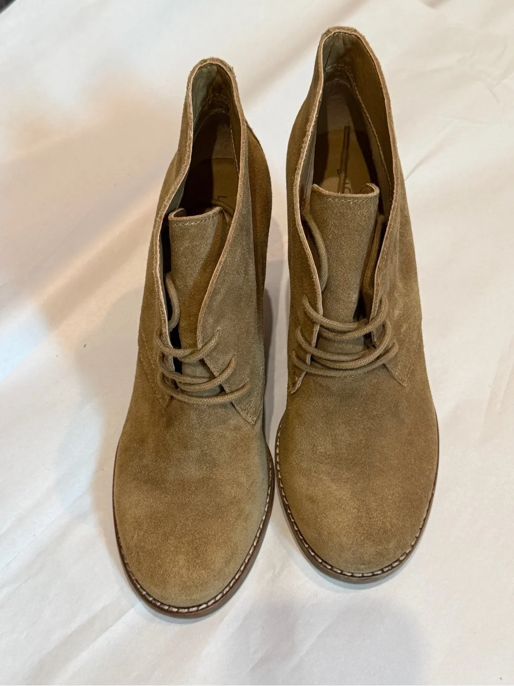 NWOT Lucky Brand Suede Wedge Booties in Tan Size 8.5